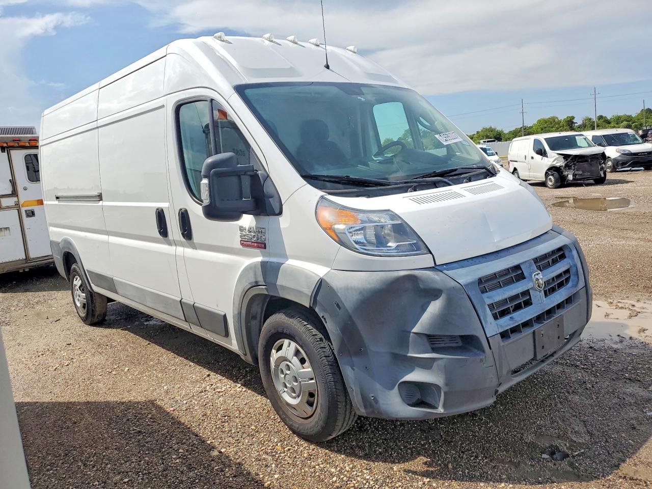 2017 RAM PROMASTER 2500 — снимка 4