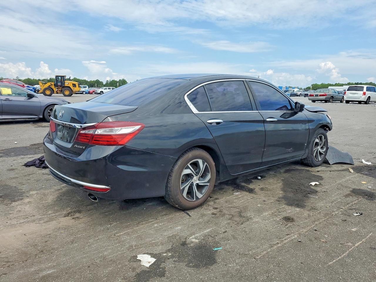 2017 HONDA ACCORD LX — снимка 3