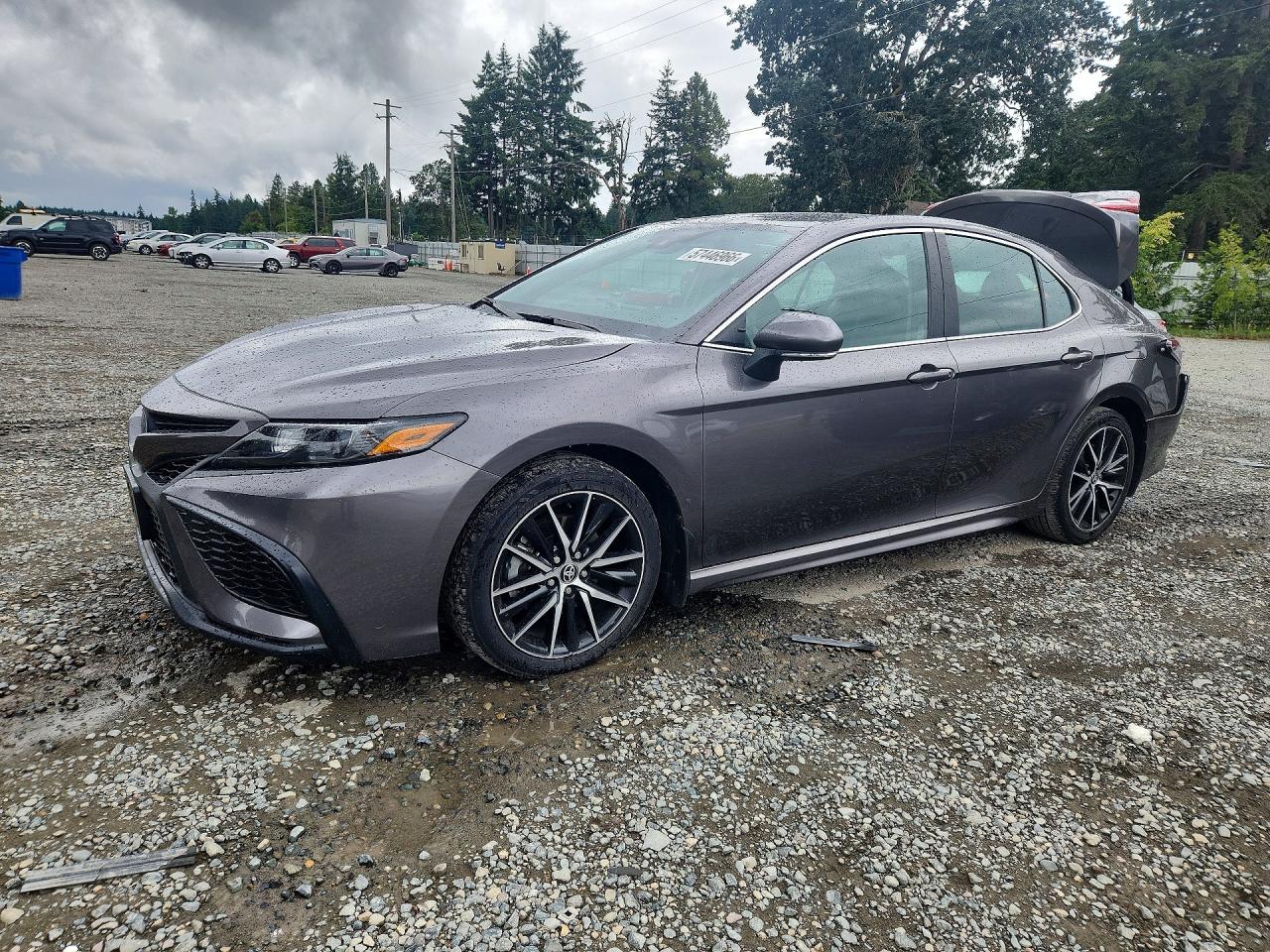 2023 TOYOTA CAMRY HYBRID SE