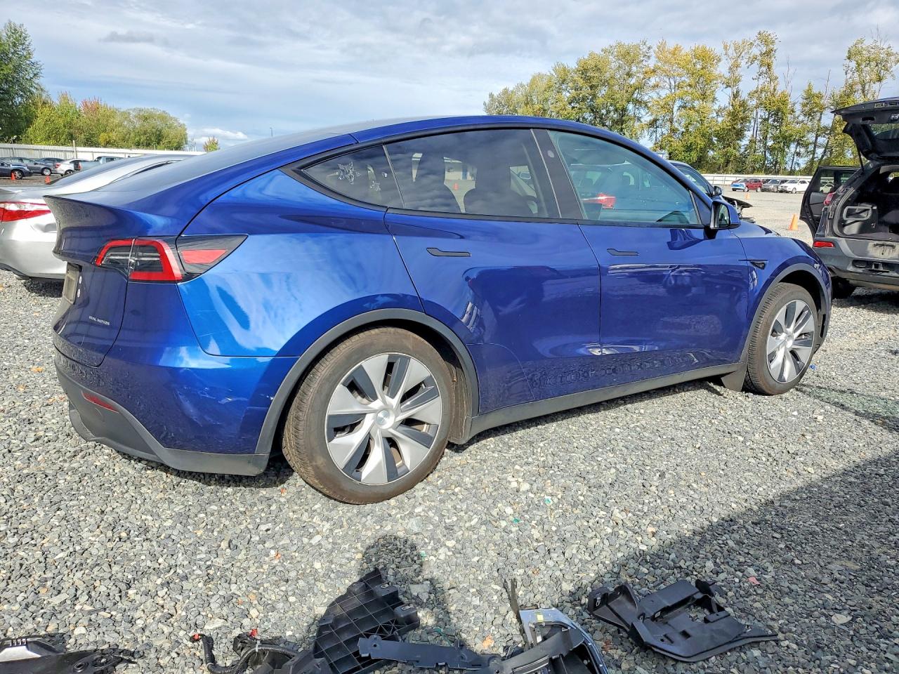 2024 TESLA MODEL Y — снимка 3