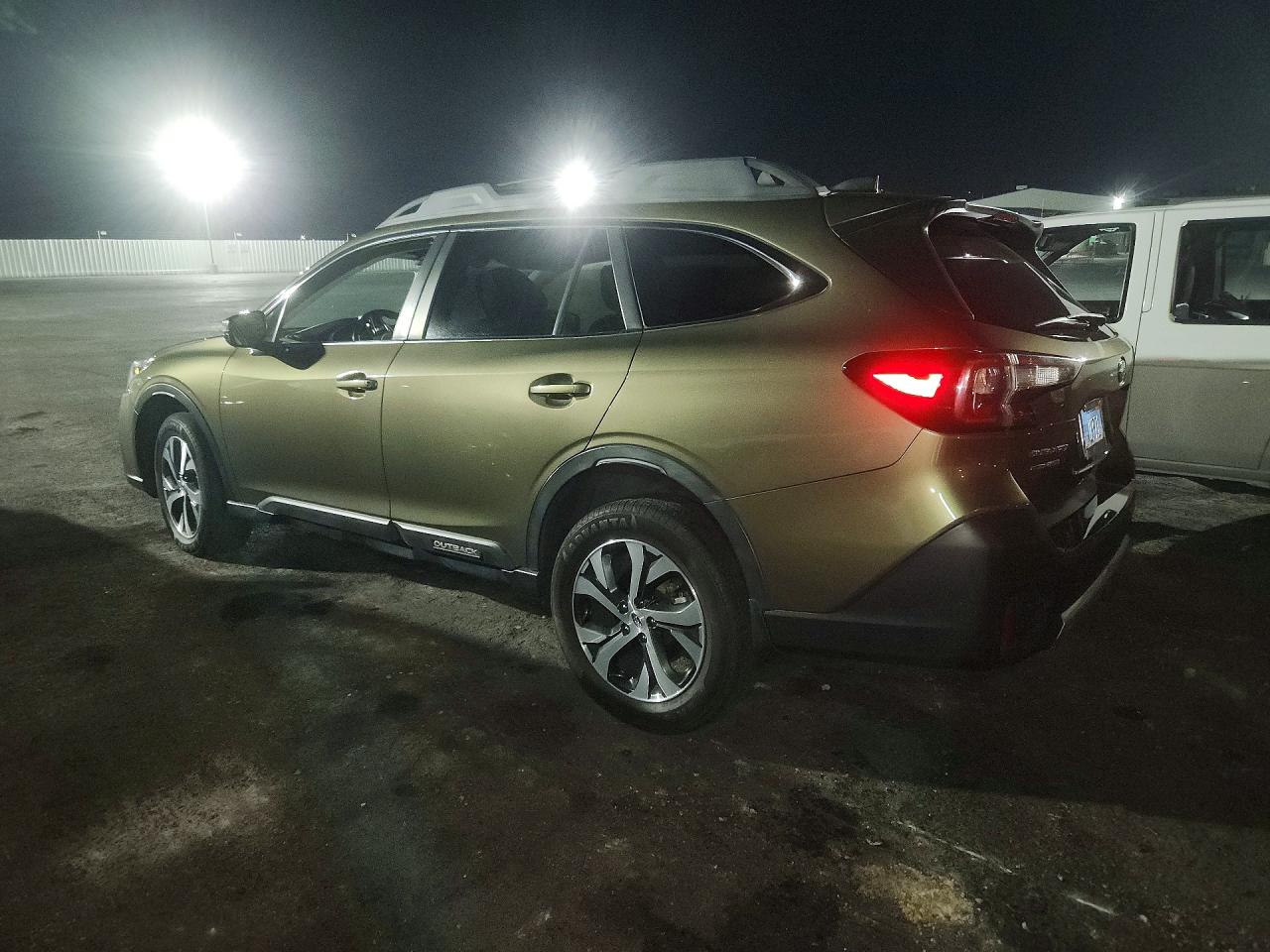 2020 SUBARU OUTBACK LIMITED — снимка 2