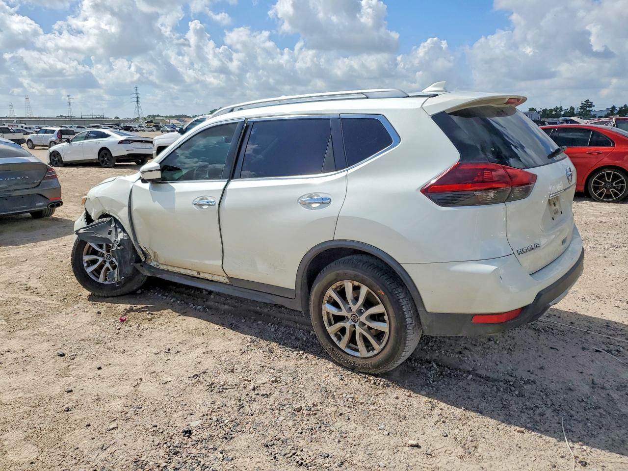 2018 NISSAN ROGUE S — снимка 2