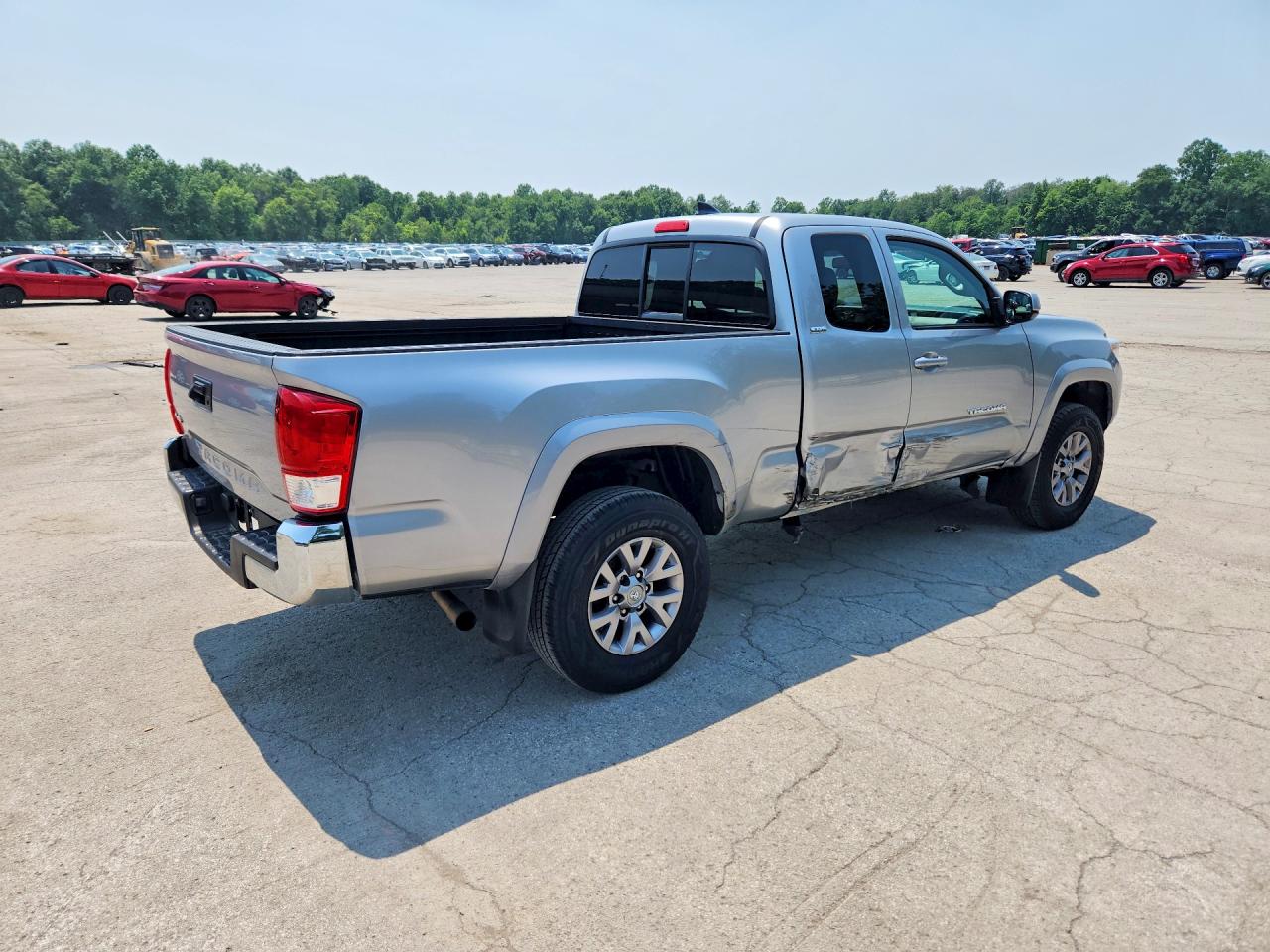 2017 TOYOTA TACOMA SR5 — снимка 3