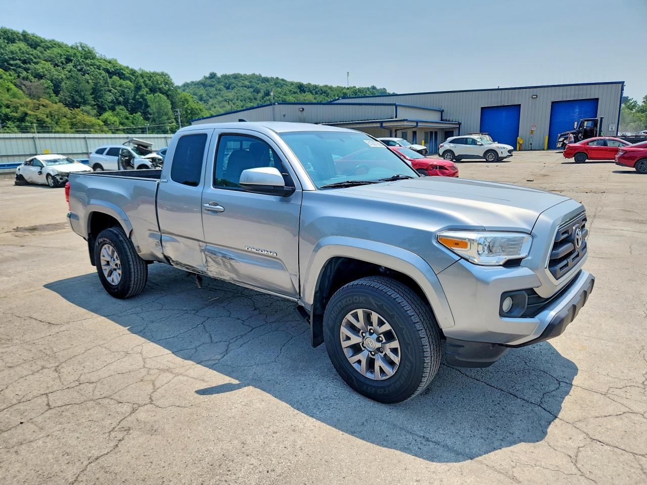 2017 TOYOTA TACOMA SR5 — снимка 4