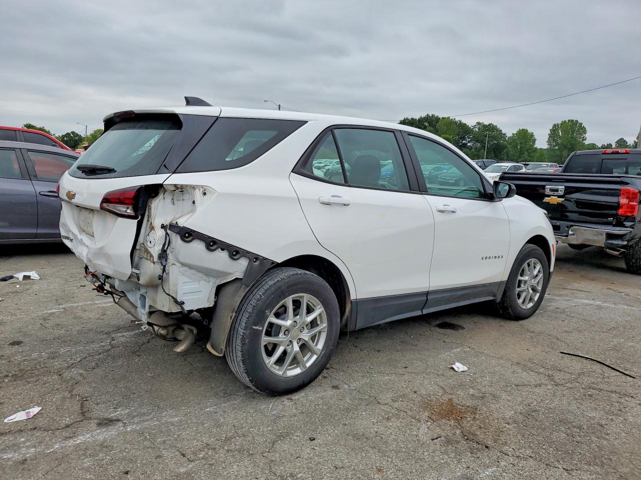 2023 CHEVROLET EQUINOX LS — снимка 3