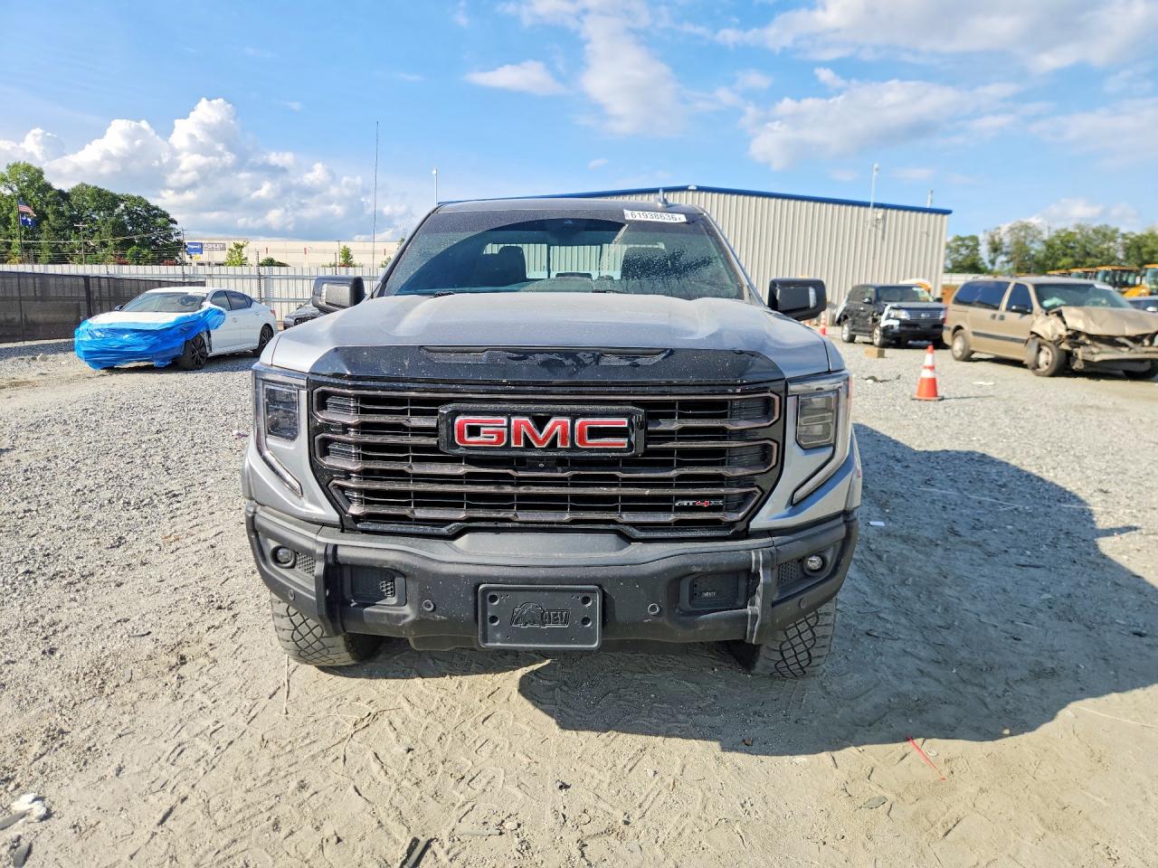 2023 GMC SIERRA K1500 AT4X — снимка 5