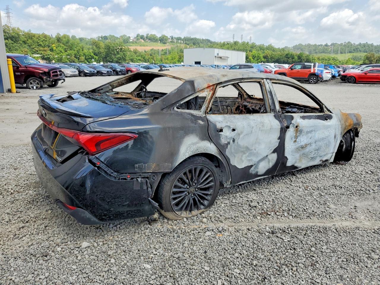 2021 TOYOTA AVALON XSE — снимка 3