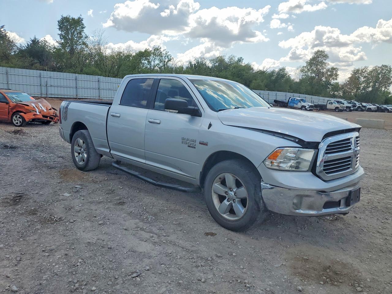 2019 RAM 1500 CLASSIC SLT — снимка 4