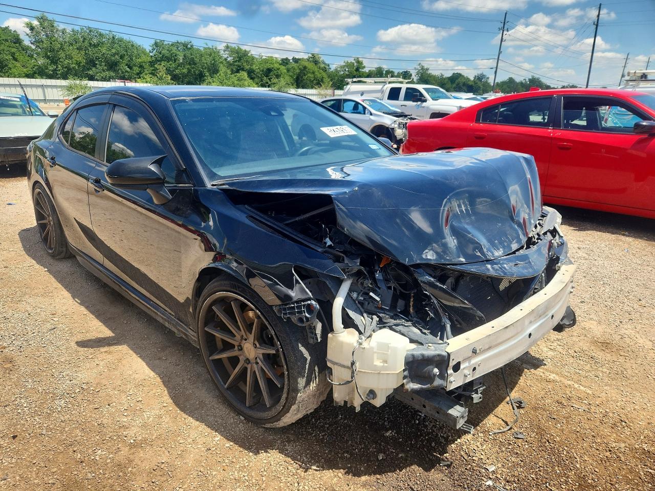 2020 TOYOTA CAMRY SE — снимка 4