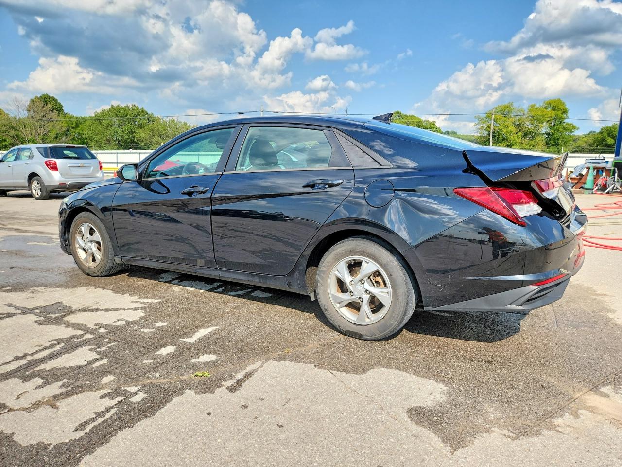 2021 HYUNDAI ELANTRA SE — снимка 2