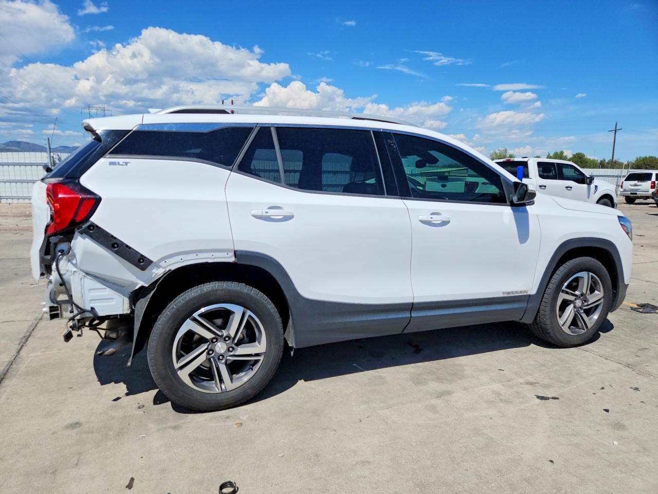 2020 GMC TERRAIN SLT — снимка 3