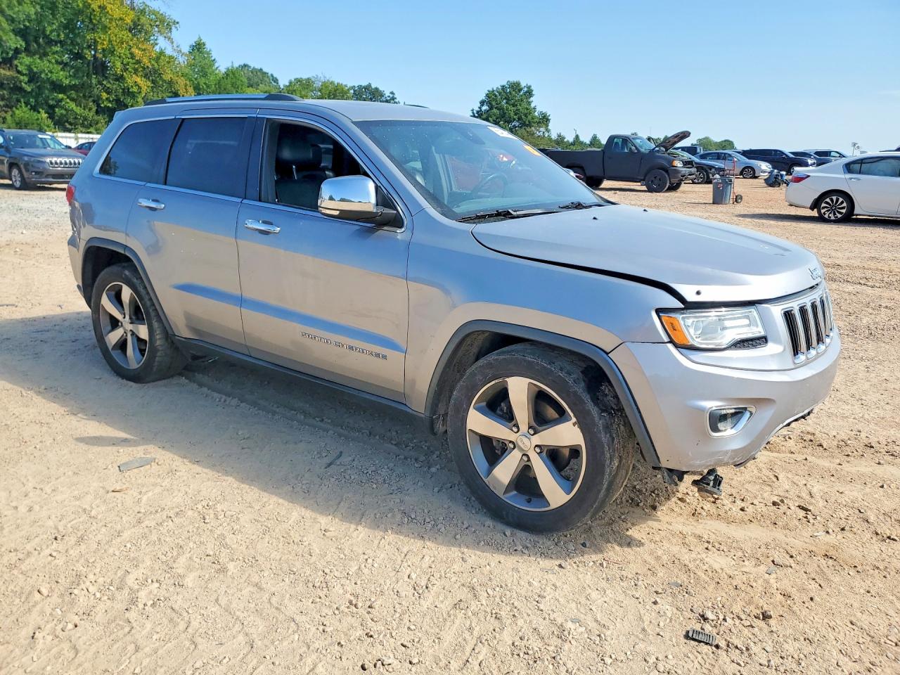 2015 JEEP GRAND CHEROKEE LIMITED — снимка 4