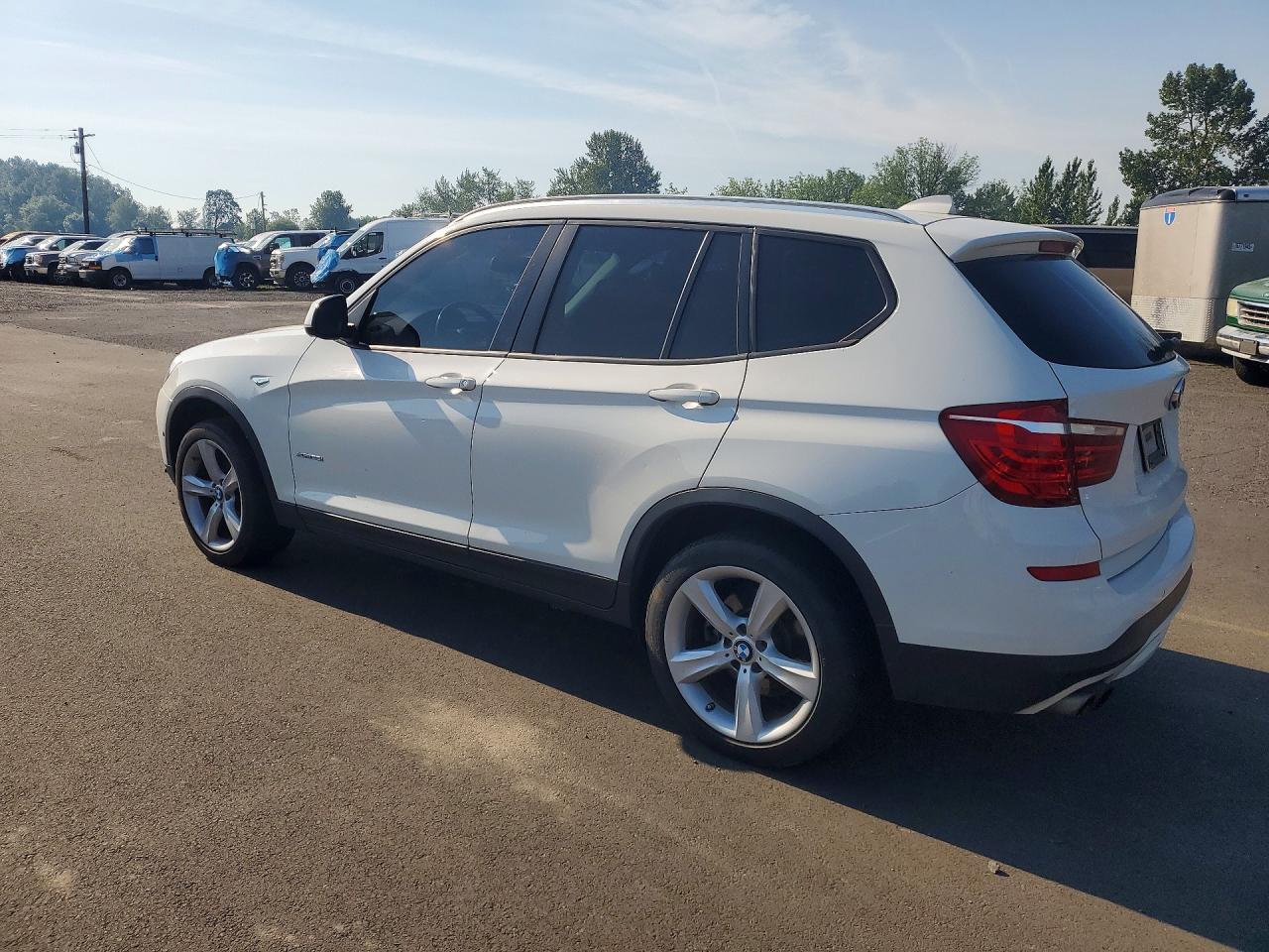 2017 BMW X3 XDRIVE28I — снимка 2