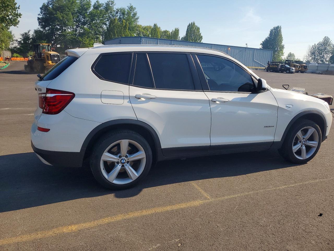 2017 BMW X3 XDRIVE28I — снимка 3