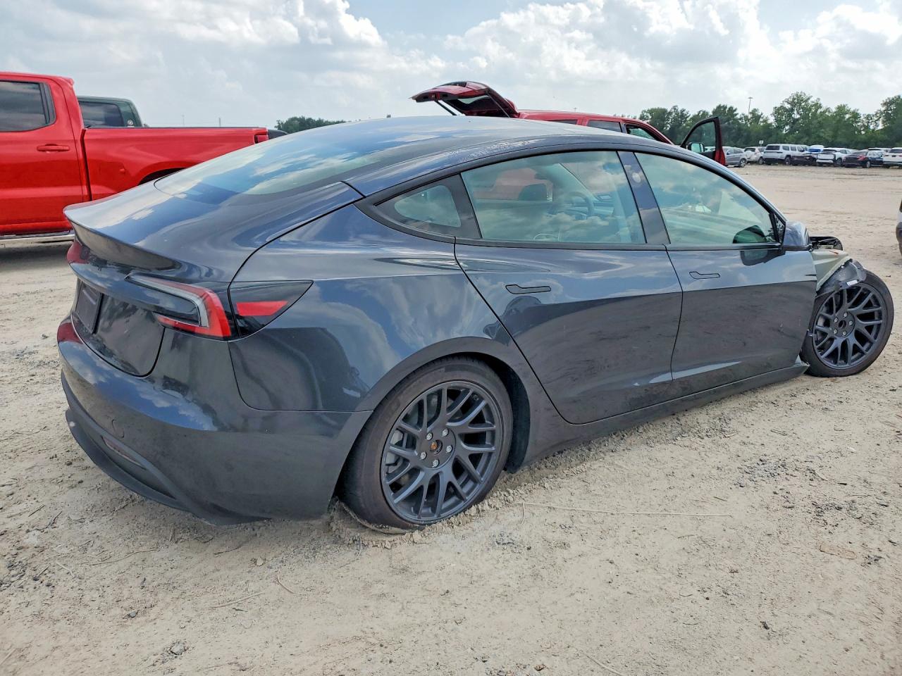 2026 TESLA MODEL 3 — снимка 3