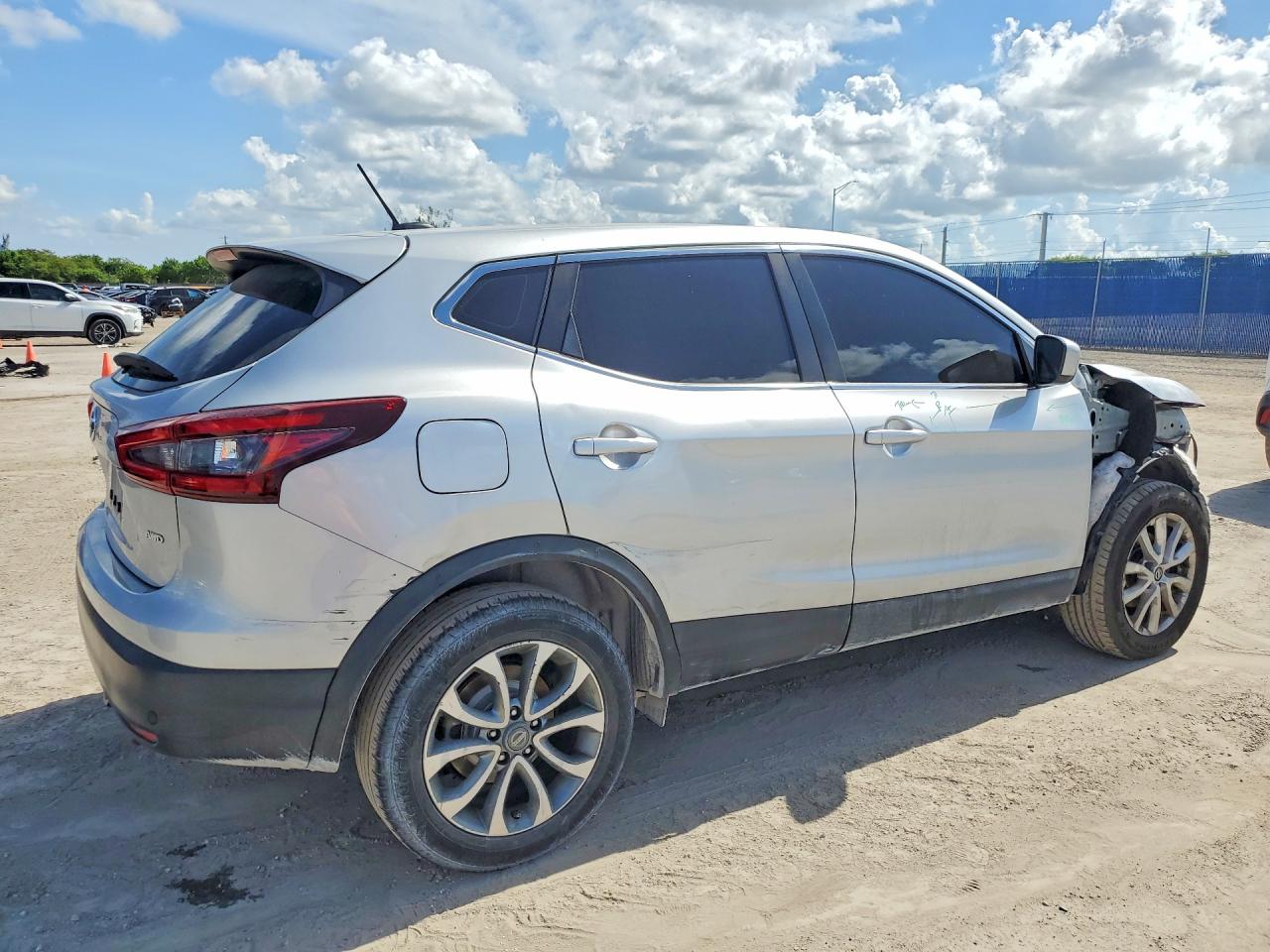 2021 NISSAN ROGUE SPORT S — снимка 3