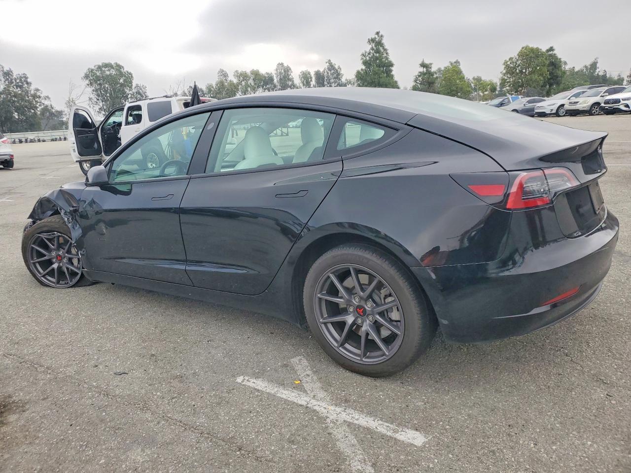 2023 TESLA MODEL 3 — снимка 2