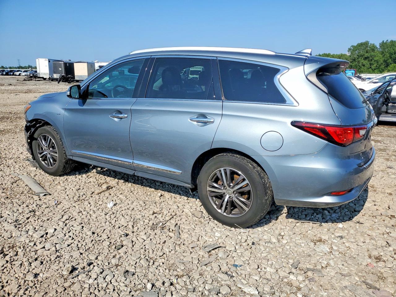 2017 INFINITI QX60 BASE — снимка 2