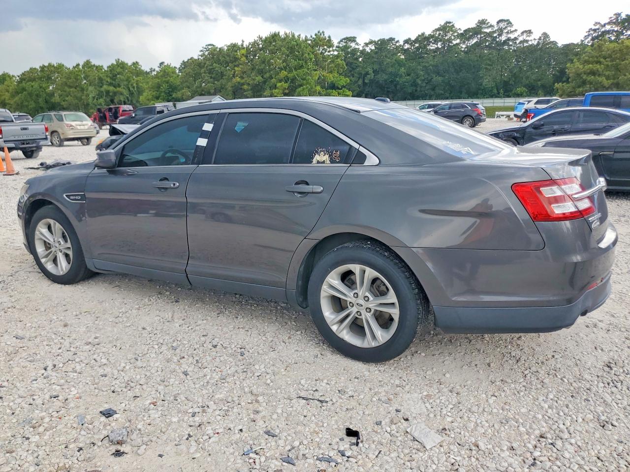 2017 FORD TAURUS SEL — снимка 2