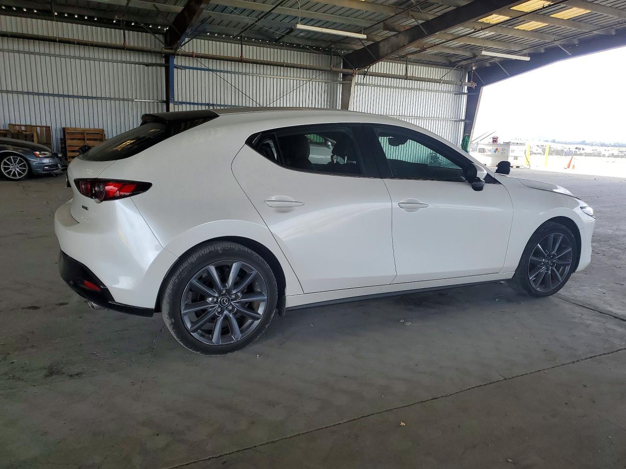2021 MAZDA 3 SELECT — снимка 3