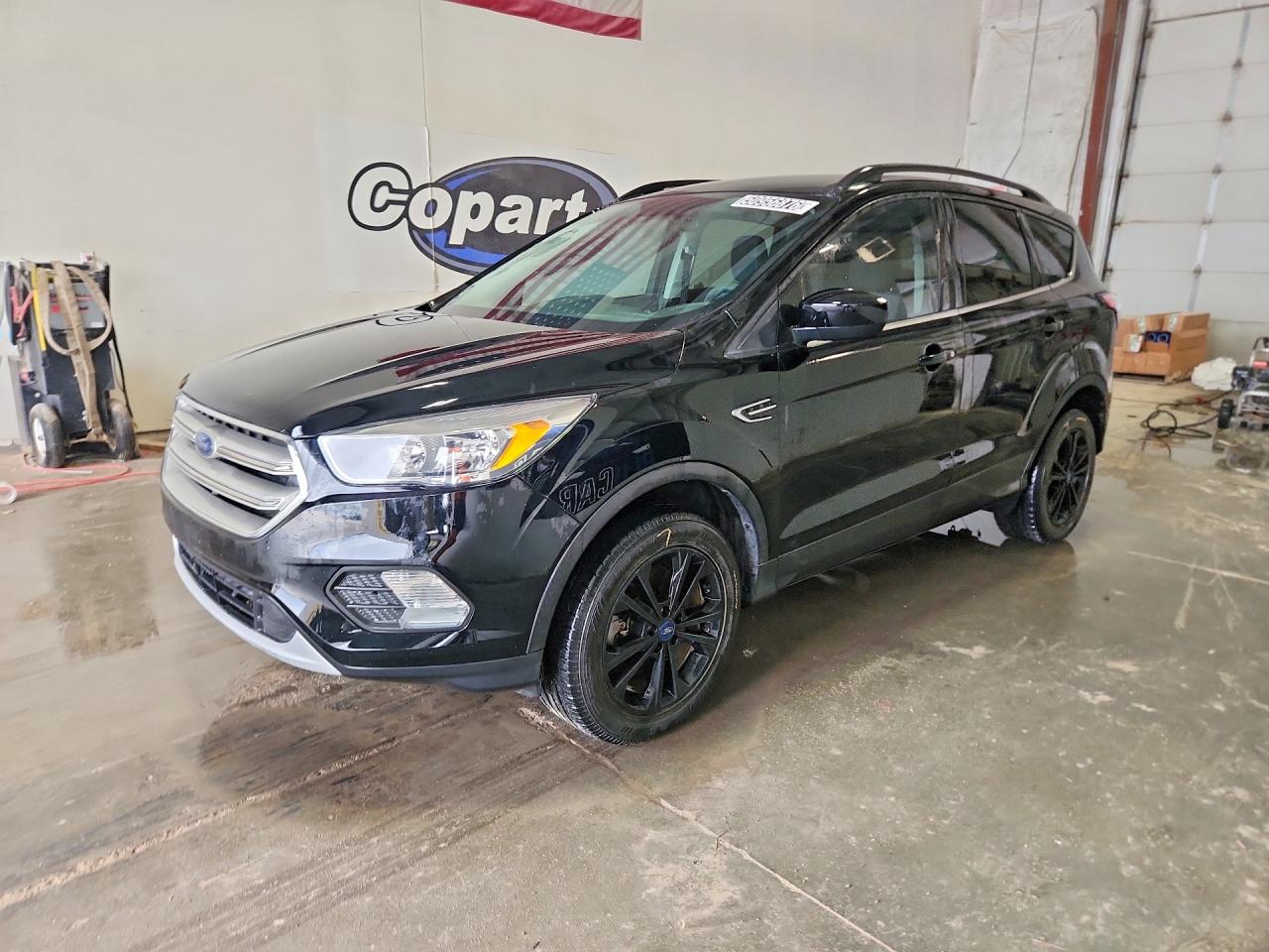 2018 FORD ESCAPE SE