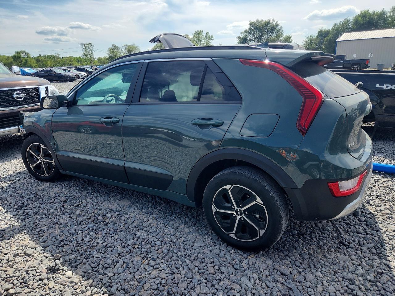 2025 KIA NIRO EX — снимка 2