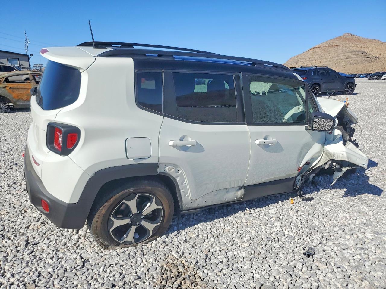 2020 JEEP RENEGADE TRAILHAWK — снимка 3