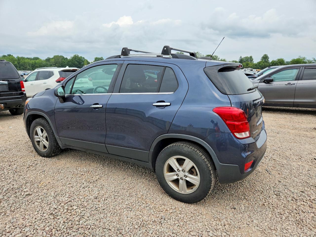 2019 CHEVROLET TRAX 1LT — снимка 2