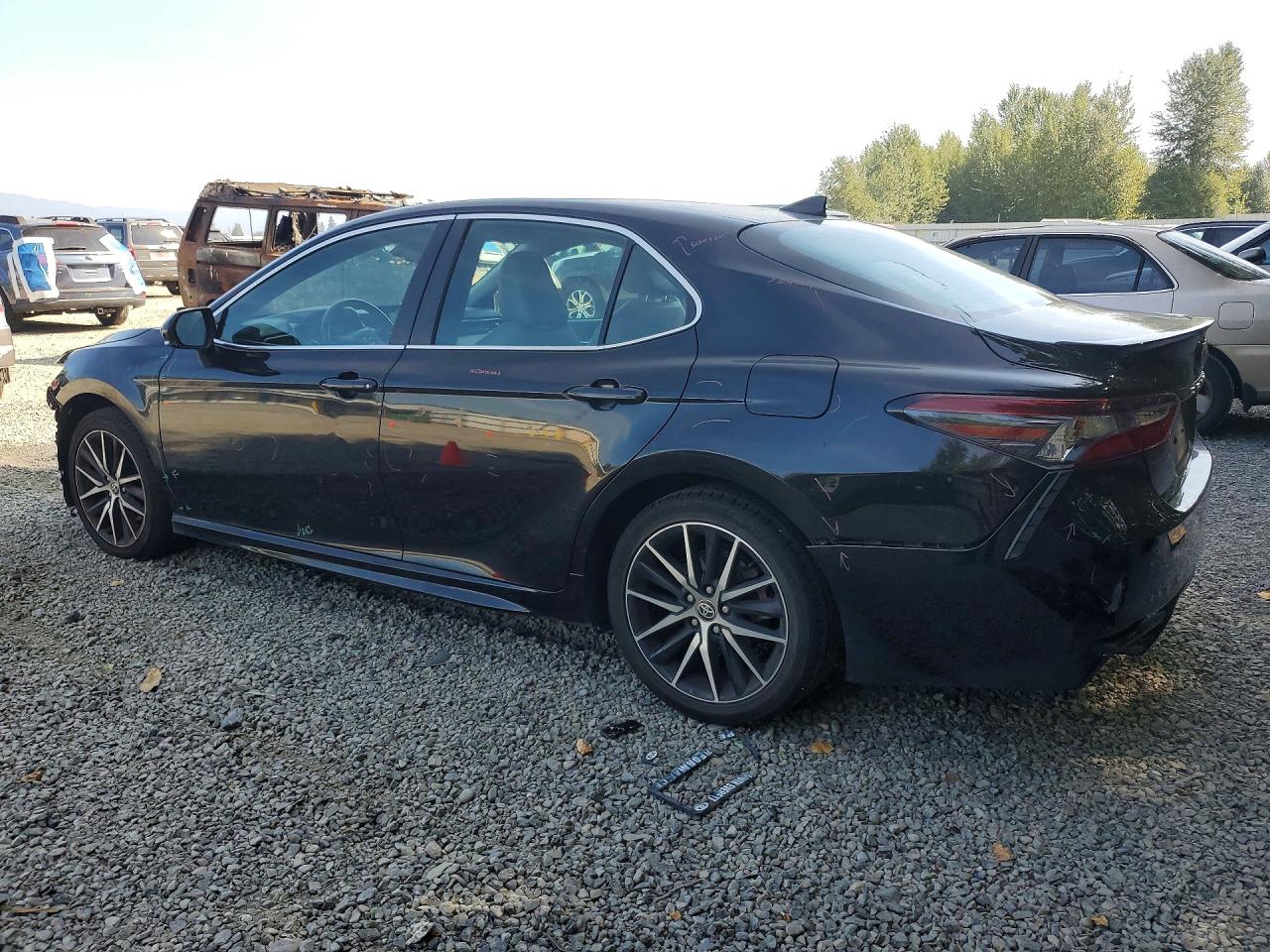 2022 TOYOTA CAMRY SE — снимка 2