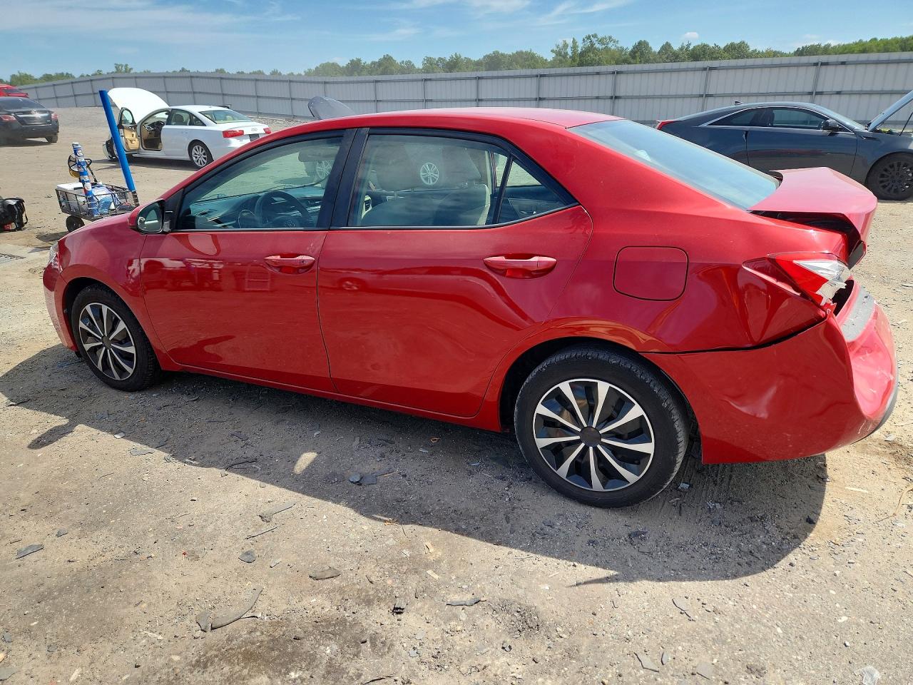 2016 TOYOTA COROLLA LE — снимка 2