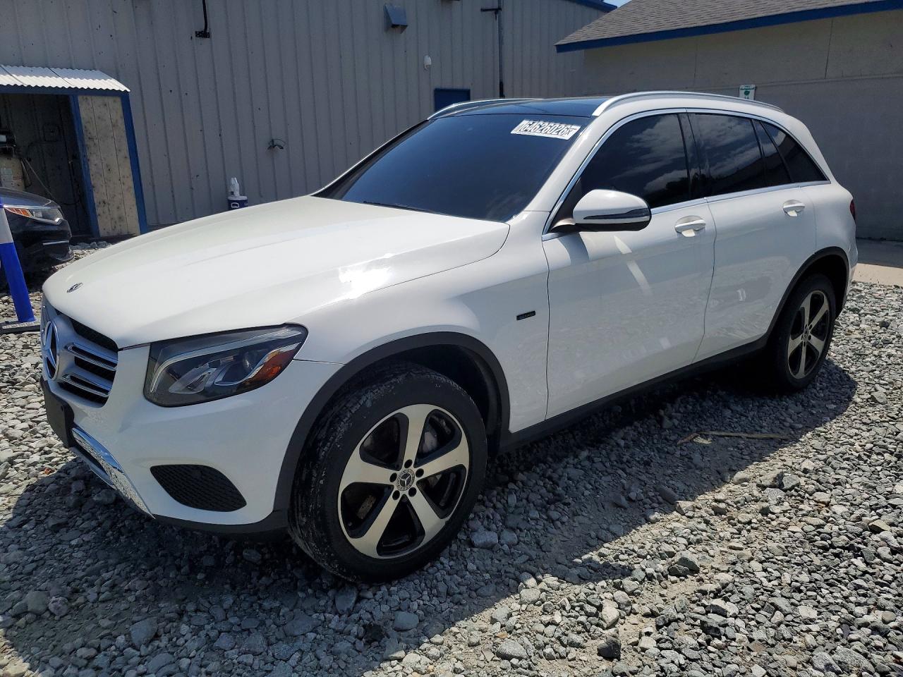 2019 MERCEDES-BENZ GLC 350E