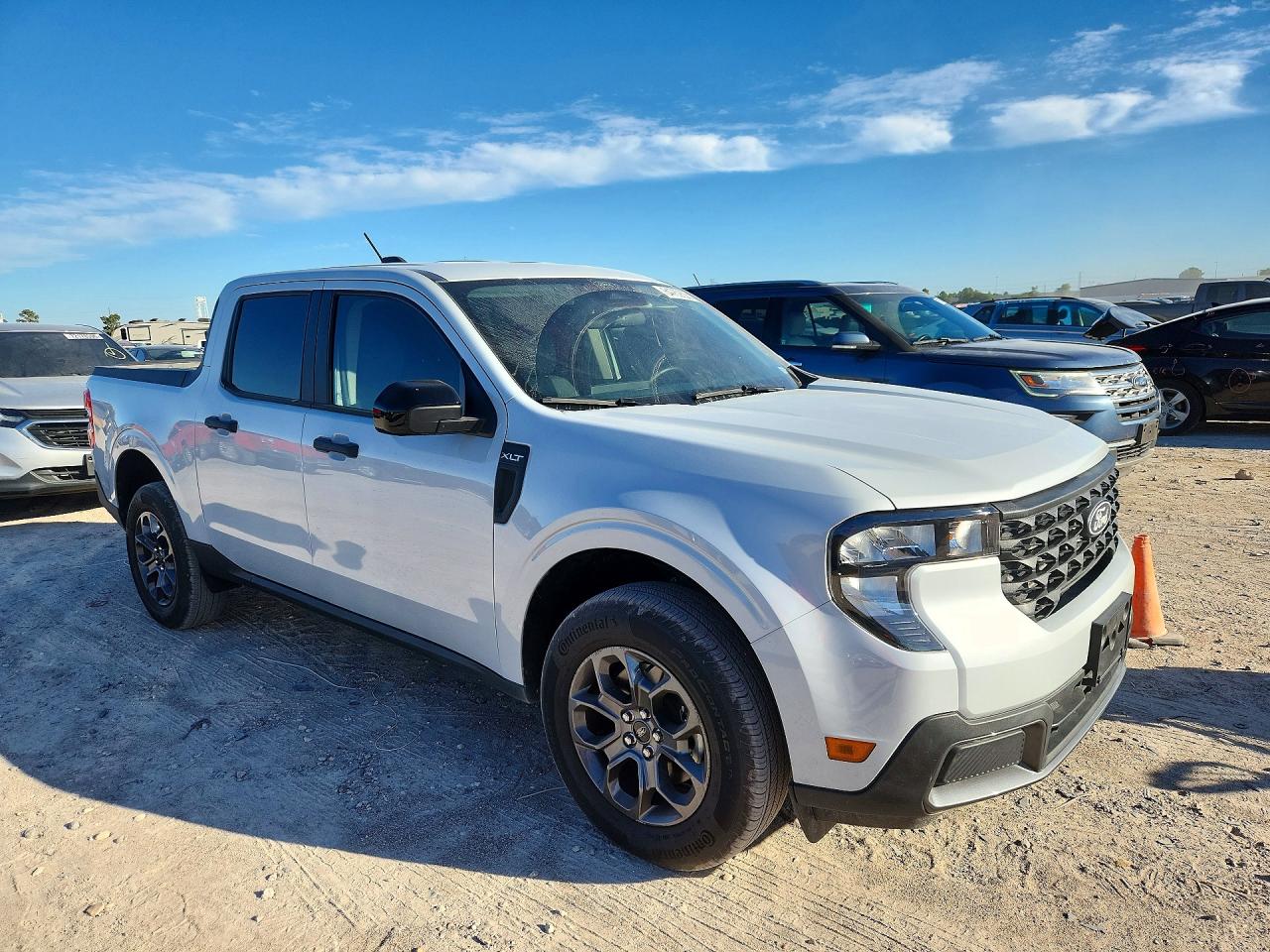 2026 FORD MAVERICK XLT — photo 4