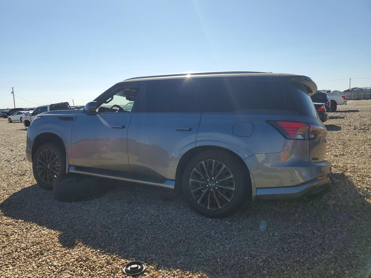 2026 INFINITI QX80 AUTOGRAPH — снимка 2
