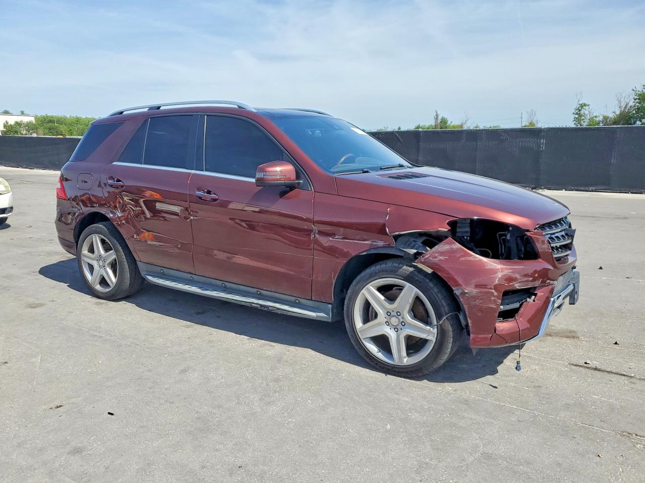 2015 MERCEDES-BENZ ML 350 4MATIC — снимка 4