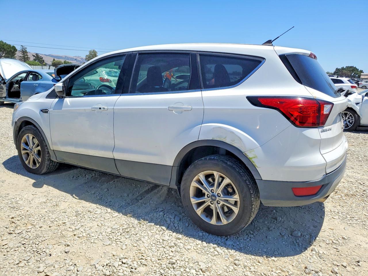 2019 FORD ESCAPE SE — снимка 2