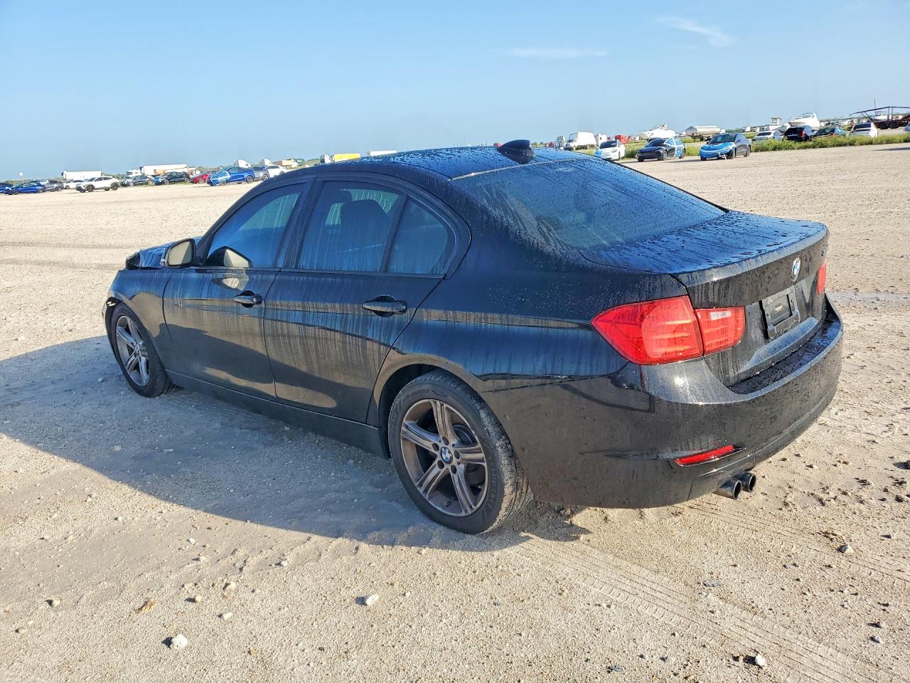 2013 BMW 328 I — снимка 2