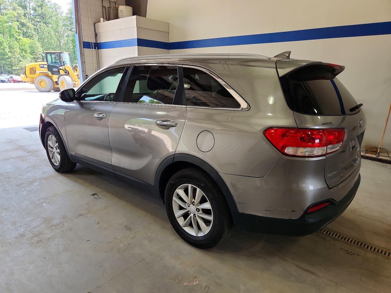 2016 KIA SORENTO LX — снимка 2