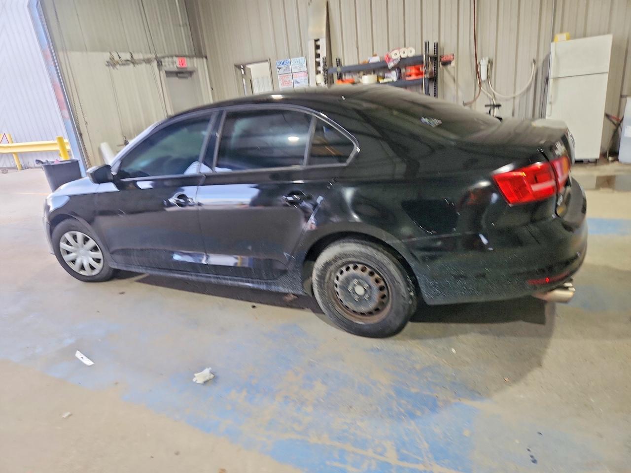 2015 VOLKSWAGEN JETTA BASE — снимка 2