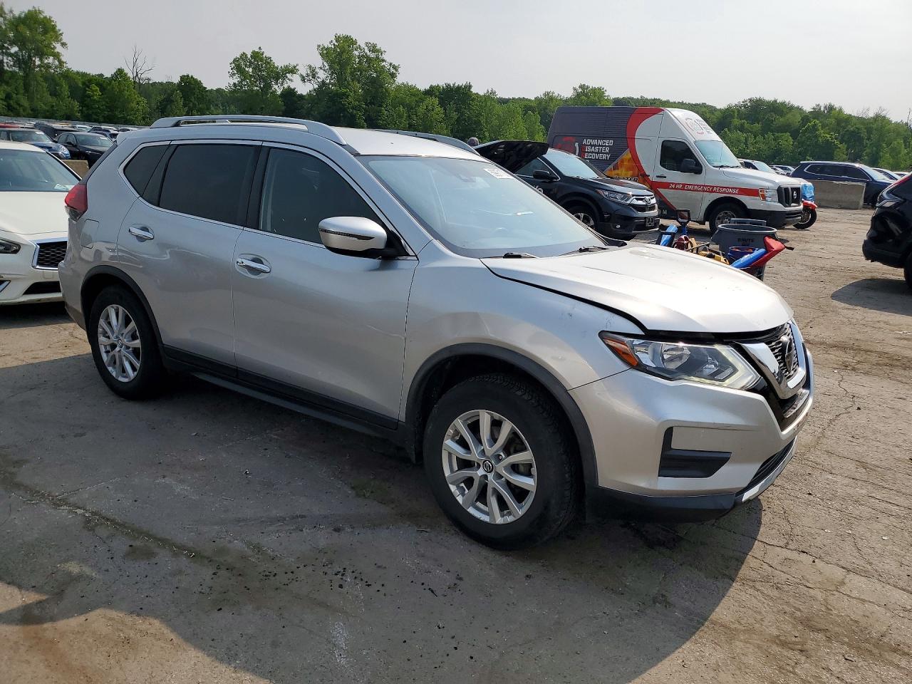 2020 NISSAN ROGUE SV — снимка 4