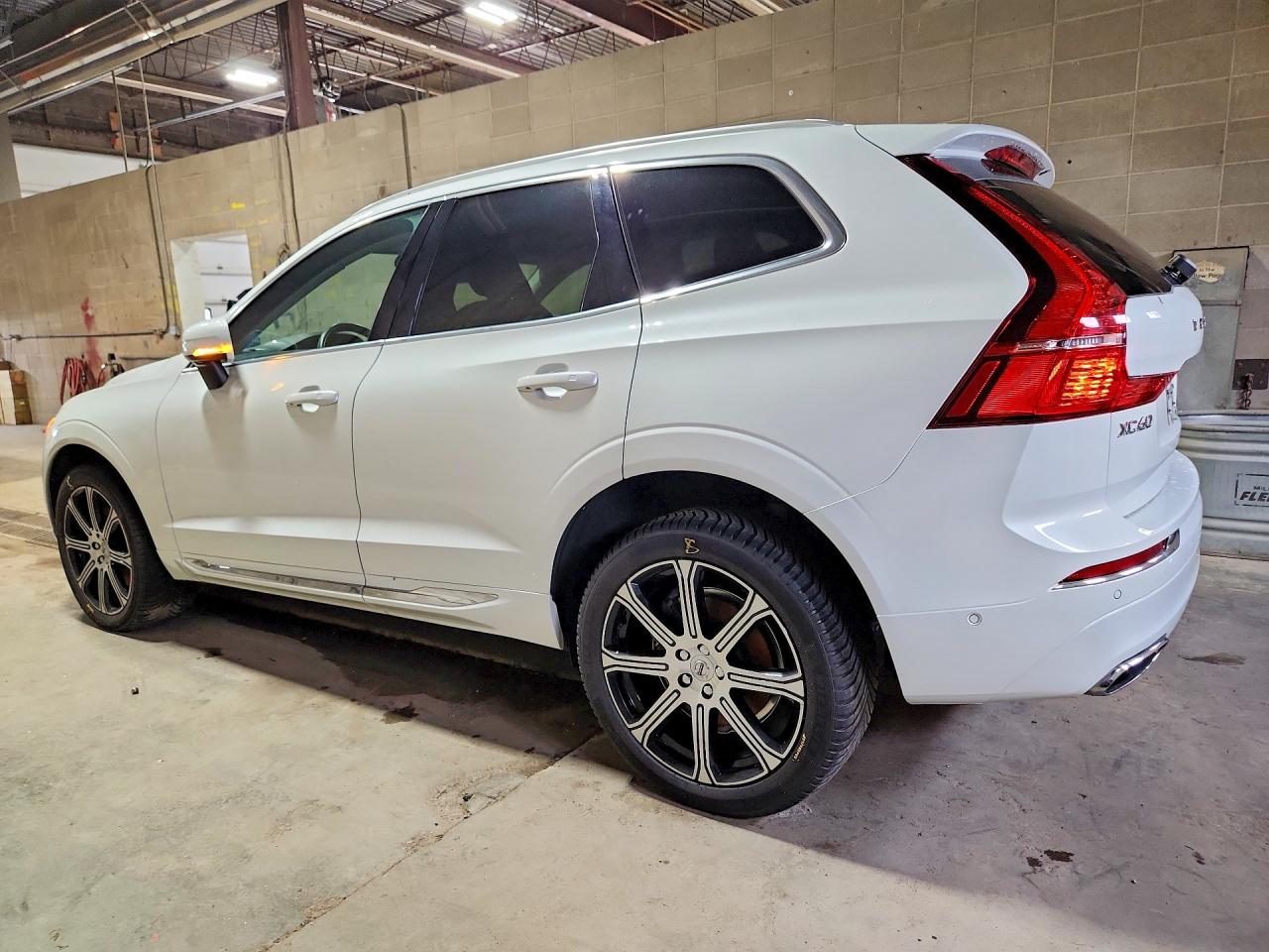 2021 VOLVO XC60 T6 INSCRIPTION — снимка 2