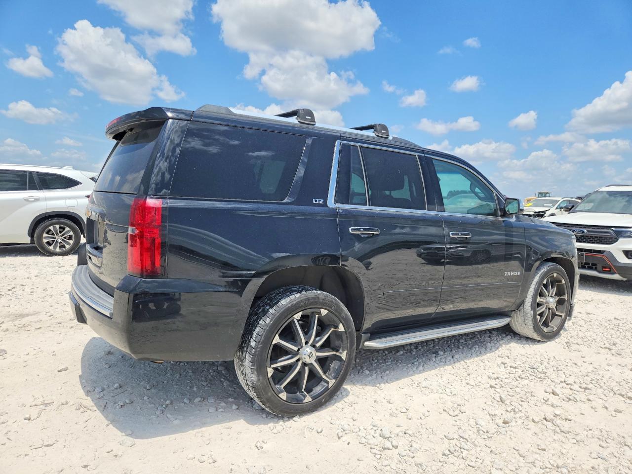 2015 CHEVROLET TAHOE C1500 LTZ — снимка 3