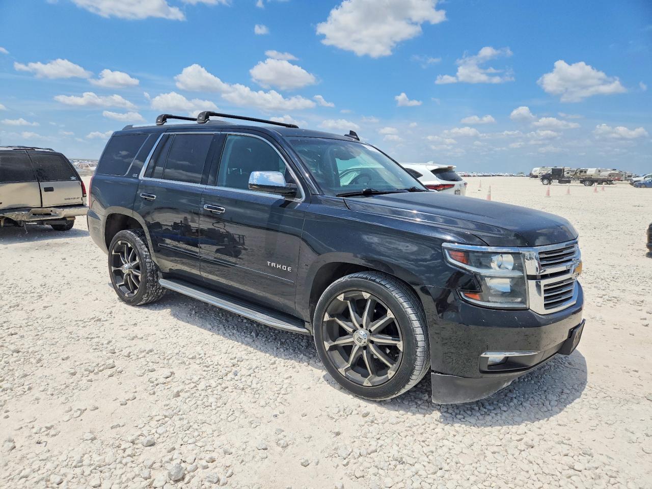 2015 CHEVROLET TAHOE C1500 LTZ — снимка 4