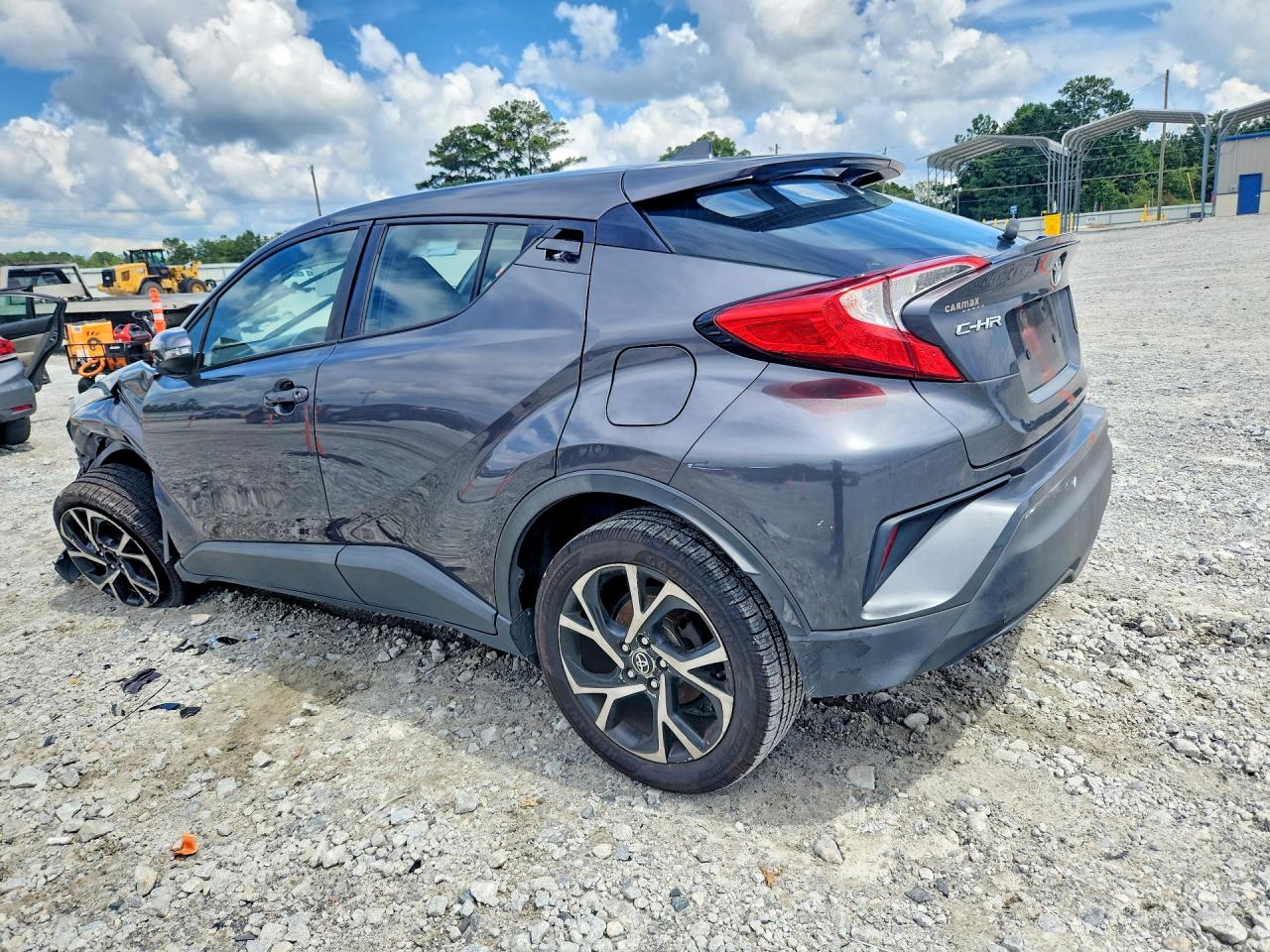 2018 TOYOTA C-HR XLE — снимка 2