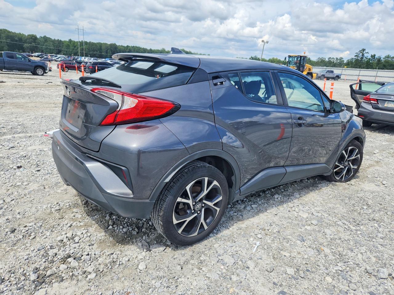 2018 TOYOTA C-HR XLE — снимка 3