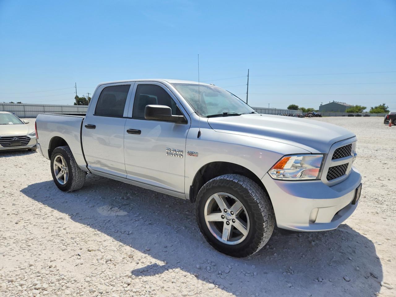 2017 RAM 1500 ST — снимка 4