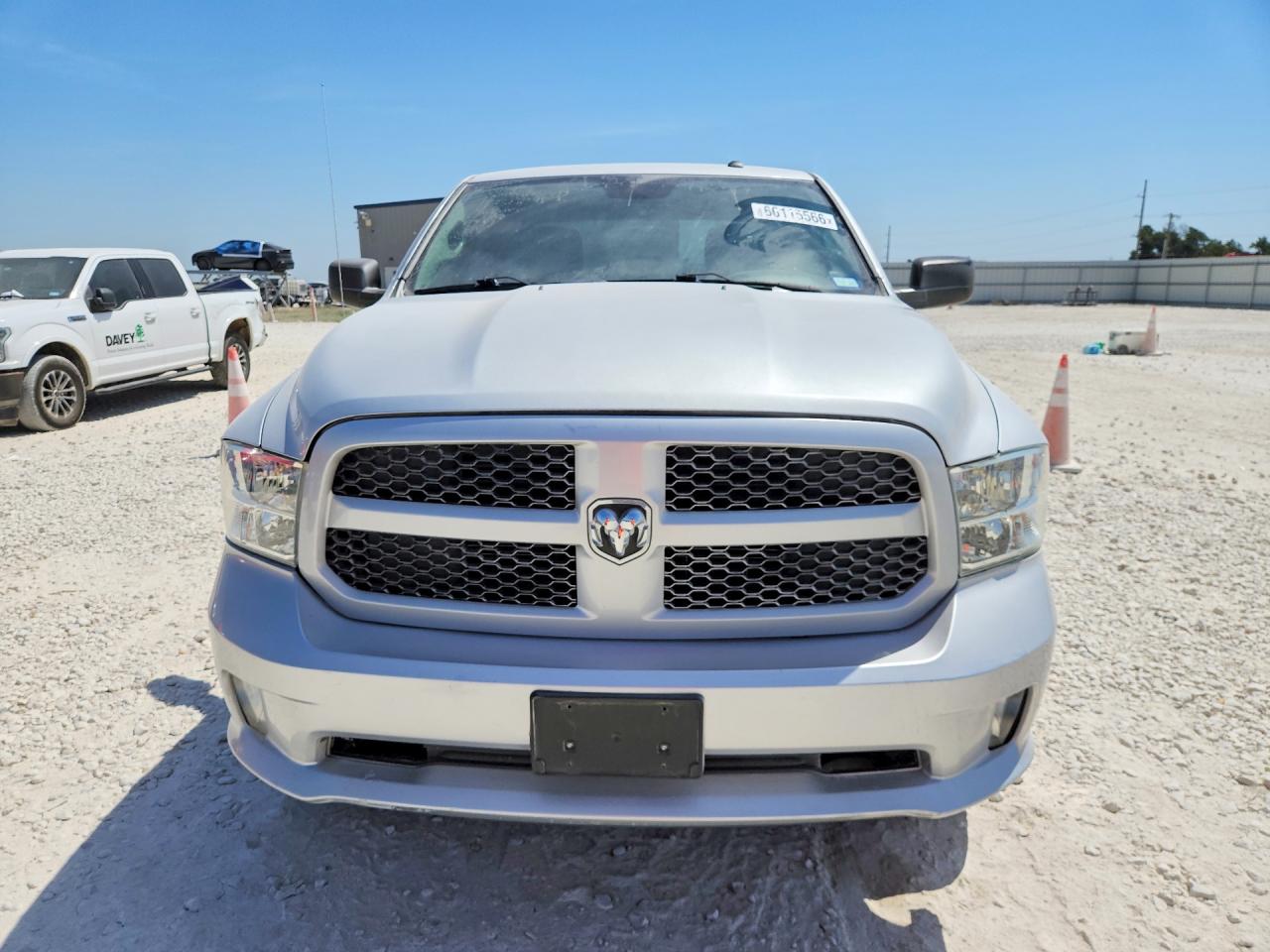 2017 RAM 1500 ST — снимка 5