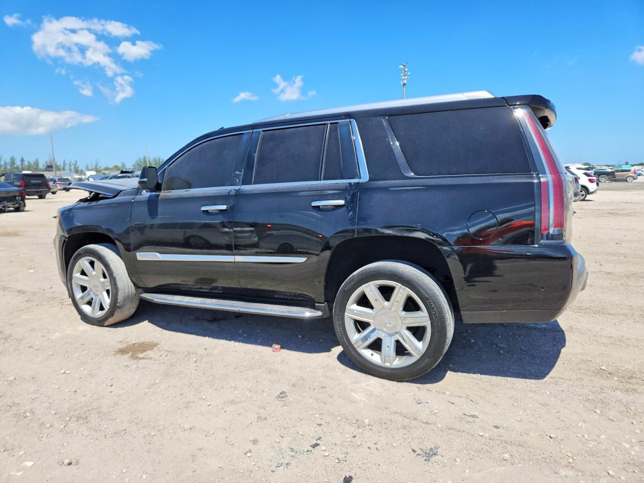 2018 CADILLAC ESCALADE LUXURY — снимка 2