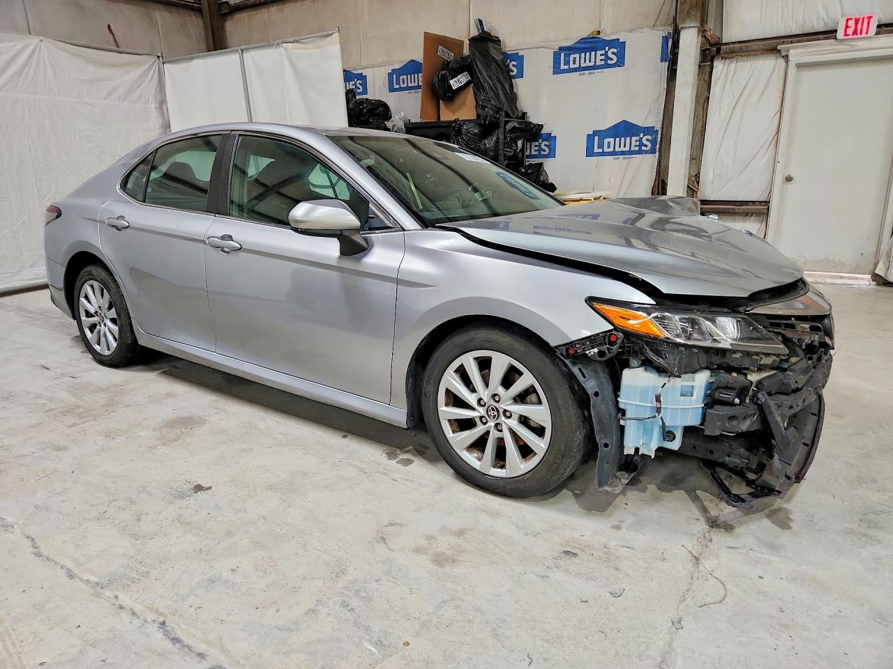 2021 TOYOTA CAMRY LE — снимка 4