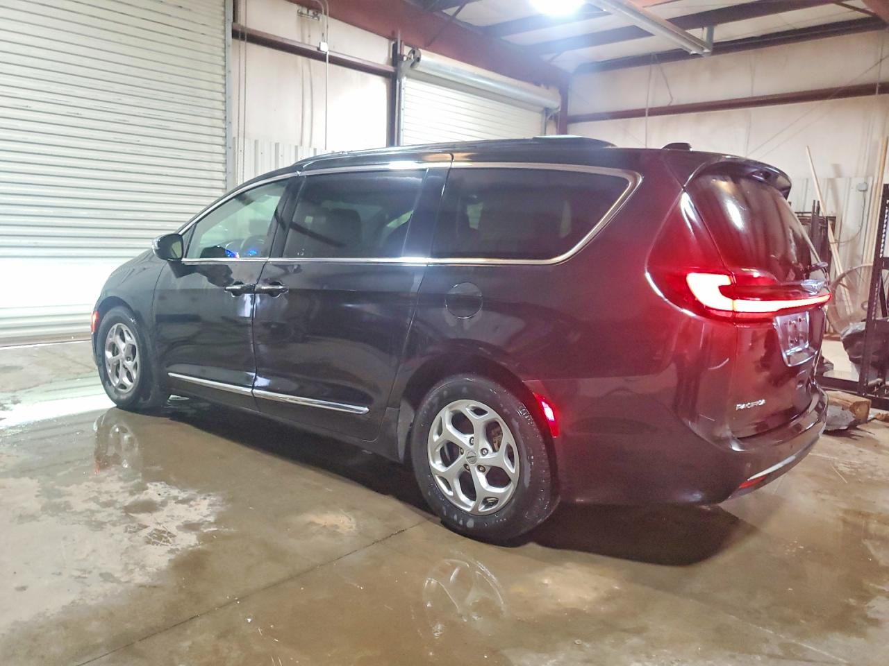 2023 CHRYSLER PACIFICA LIMITED — снимка 2