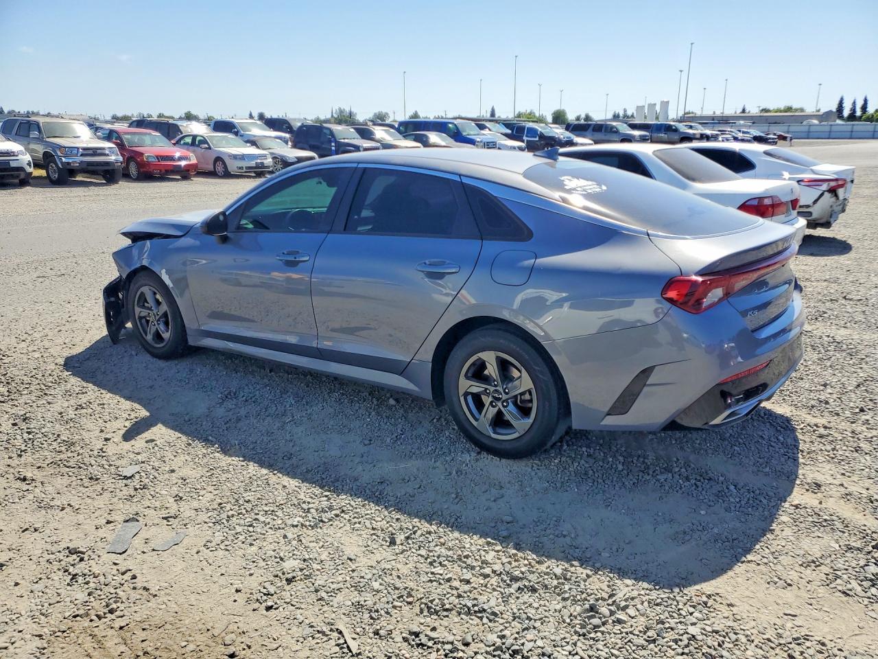 2022 KIA K5 LXS — снимка 2